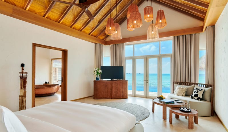 Fairmont Maldives Sirru Fen Fushi-THREE BEDROOM WATER SUNSET VILLA BEDROOM_18842